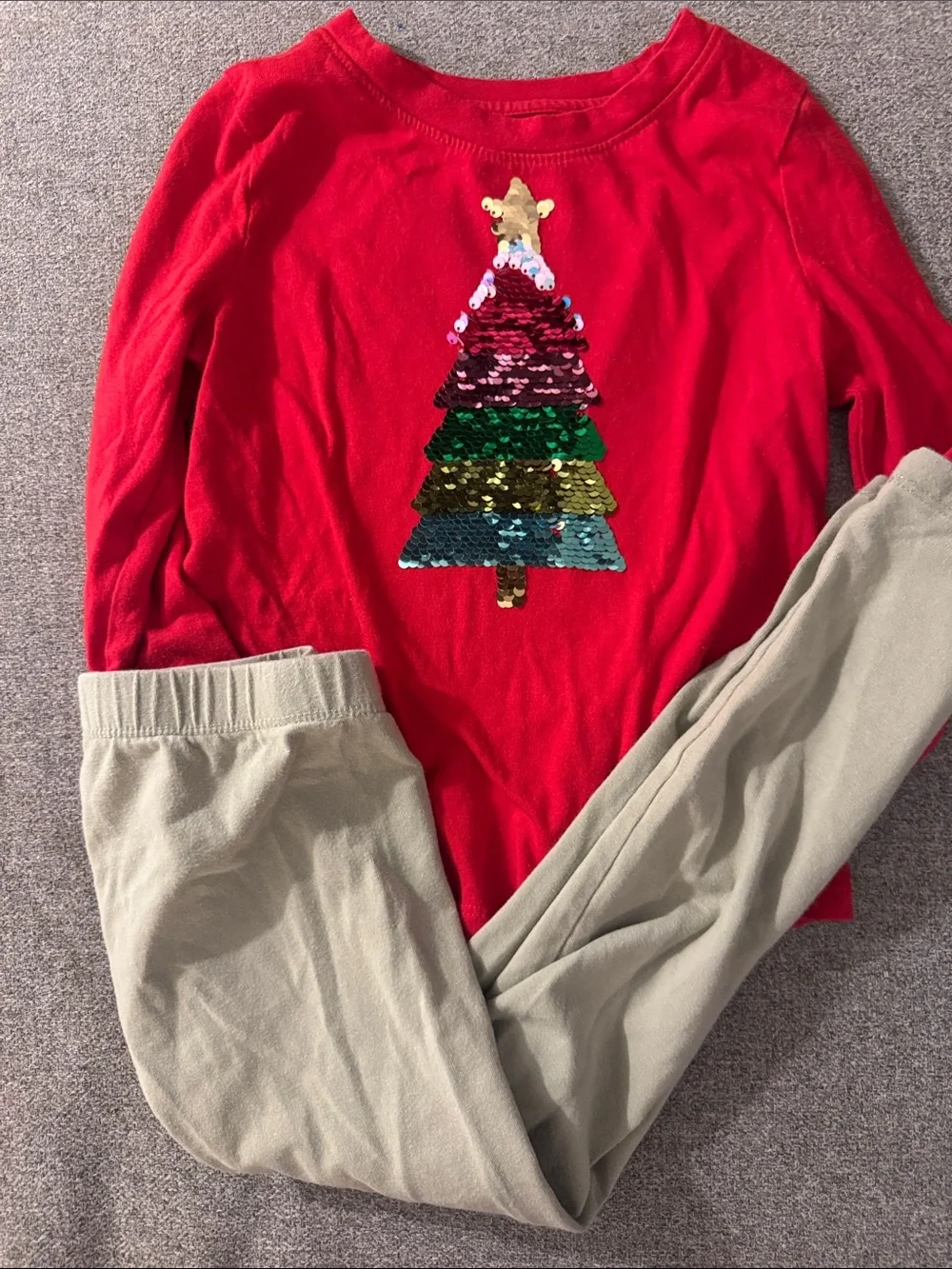 5/$15- Cat & Jack Red Top with Green Sequin Tree and Tan Pants Kids Matching Set
